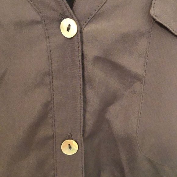 2/$30 The Limited - Gray Button Front Blouse Size XS | Roll Tab Sleeve Top - Picture 6 of 6